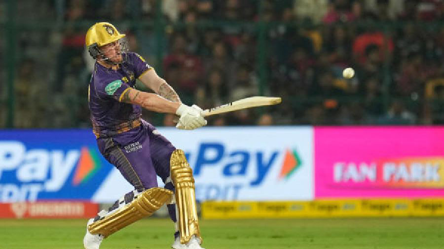 Jason Roy (KKR): His smashing 61 off just 26 balls against CSK may not have won KKR the match, but it was enough to make the KKR management propel Roy to the opening slot against RCB. On the batting paradise in Bengaluru, Roy made good of that promotion by cutting loose during a 29-ball impact innings of 56