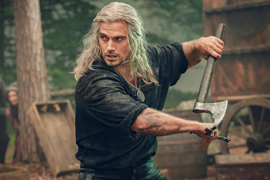 Henry Cavill is Geralt in Netflix's The Witcher!