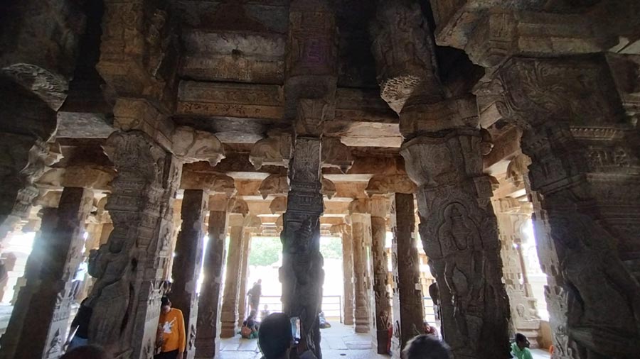 Pillars with intricate designs