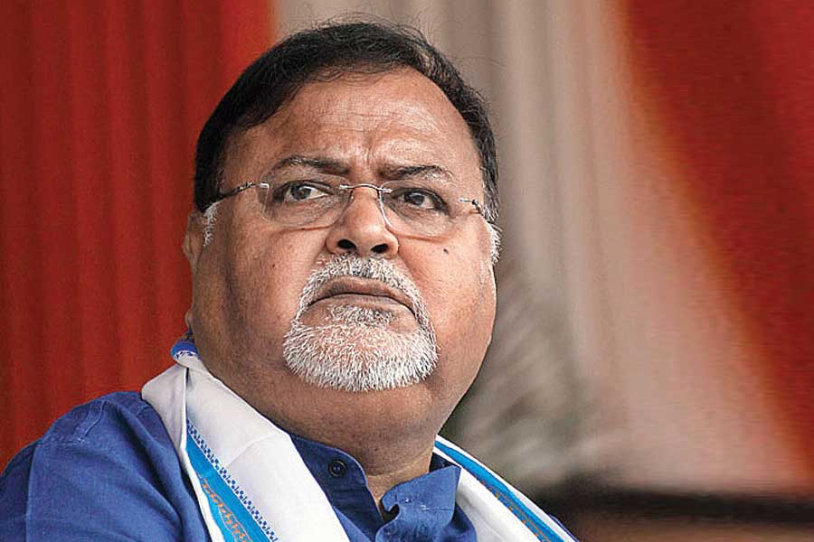  Calcutta HC rejects bail prayer of incarcerated former West Bengal minister Partha Chatterjee in money laundering case