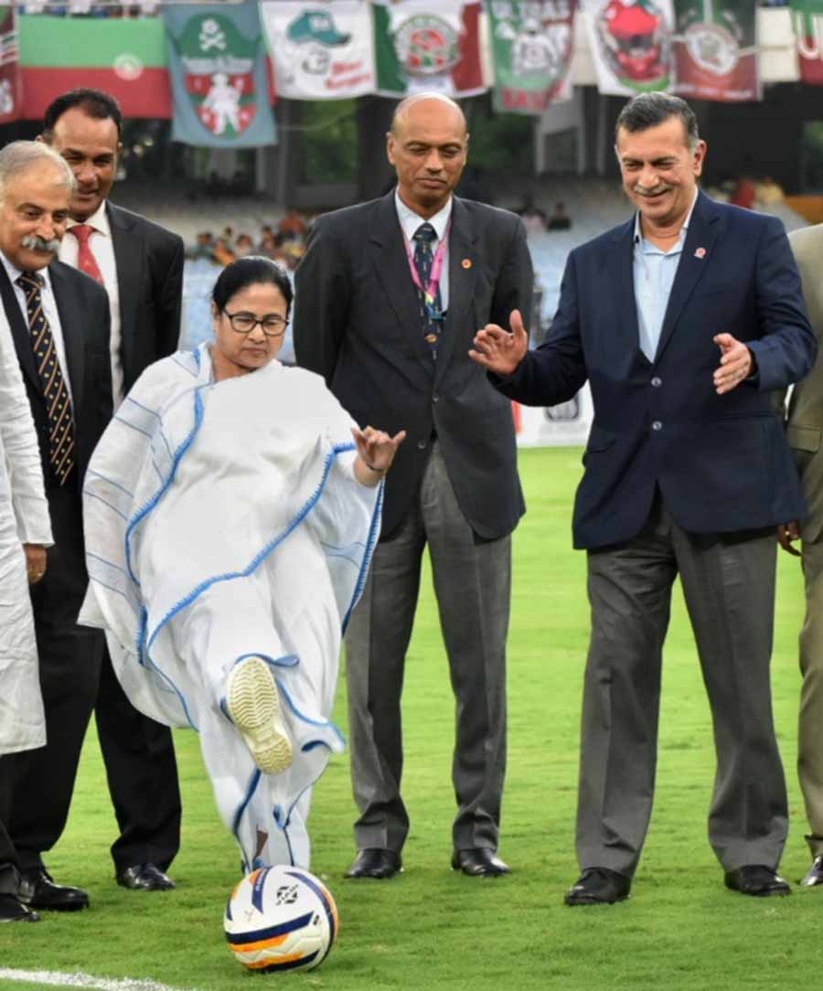 Chief Minister Mamata Banerjee inaugurated the opening ceremony of Durand Cup 2023 at Vivekananda Yuva Bharati Krirangan Stadium, Kolkata on Thursday  