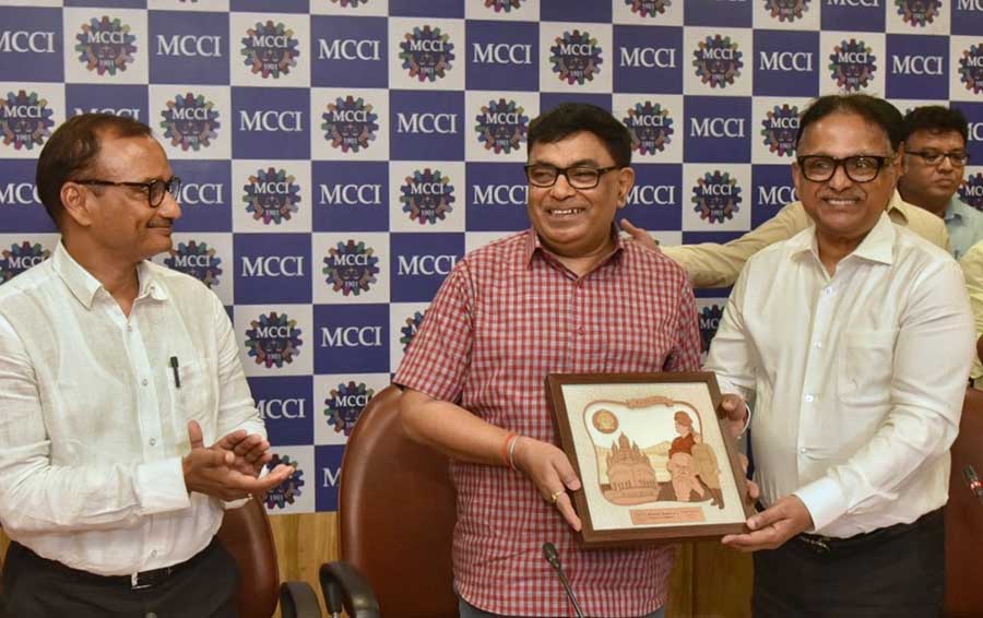 An awareness session for exporters on the new initiatives of Indian Postal Service was held with Vidhan Chandra Roy, chief postmaster general West Bengal Circle; Anil Kumar, postmaster general West Bengal Circle, Government of India and Sanjeev Ranjan, postmaster general, Kolkata region, West Bengal Circle