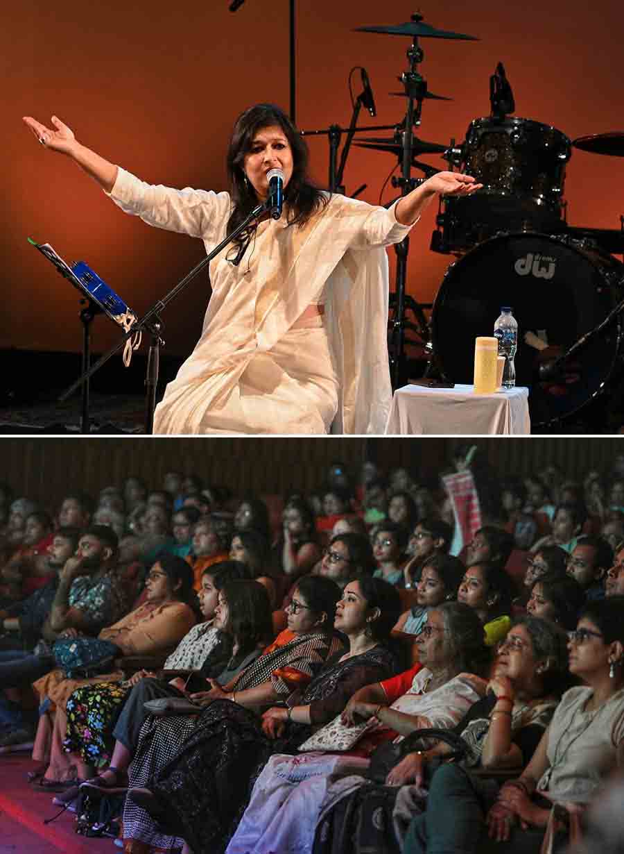 Sahana Bajpaie’s soul-stirring renditions enthralled the audience at Madhusudan Mancha, Dhakuria on Saturday evening at her solo concert titled 'Paran Bandhibi Kemone'. Sahana is well-known for her Rabindrasangeet and folk performances