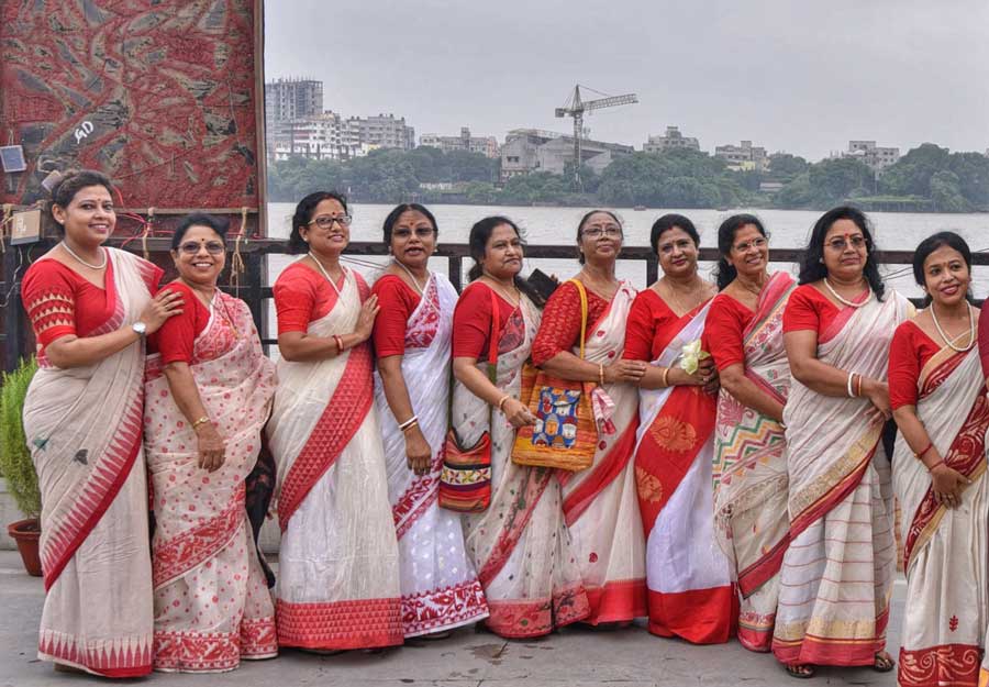  Former students of Rabindra Bharati University strike a pose at Rabindranath Tagore’s memorial at Nimtala