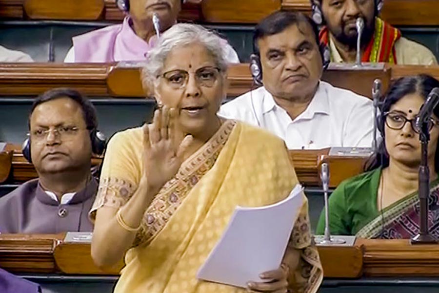 Nirmala Sitharaman | Congress mastered art of spoiling accomplishments: Union Finance Minister Nirmala Sitharaman in Rajya Sabha - Telegraph India