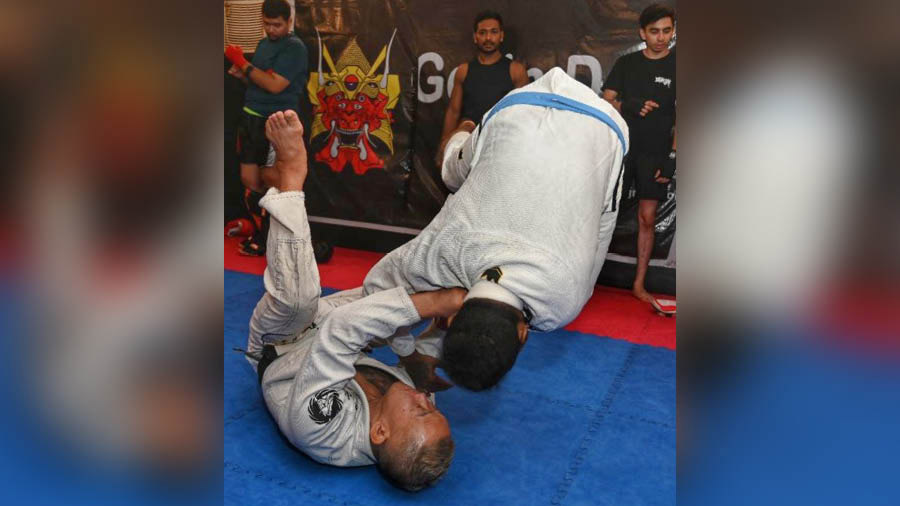 Gorin Dojo teaches five combat styles: kickboxing, boxing, Brazilian jiu-jitsu, judo and wrestling