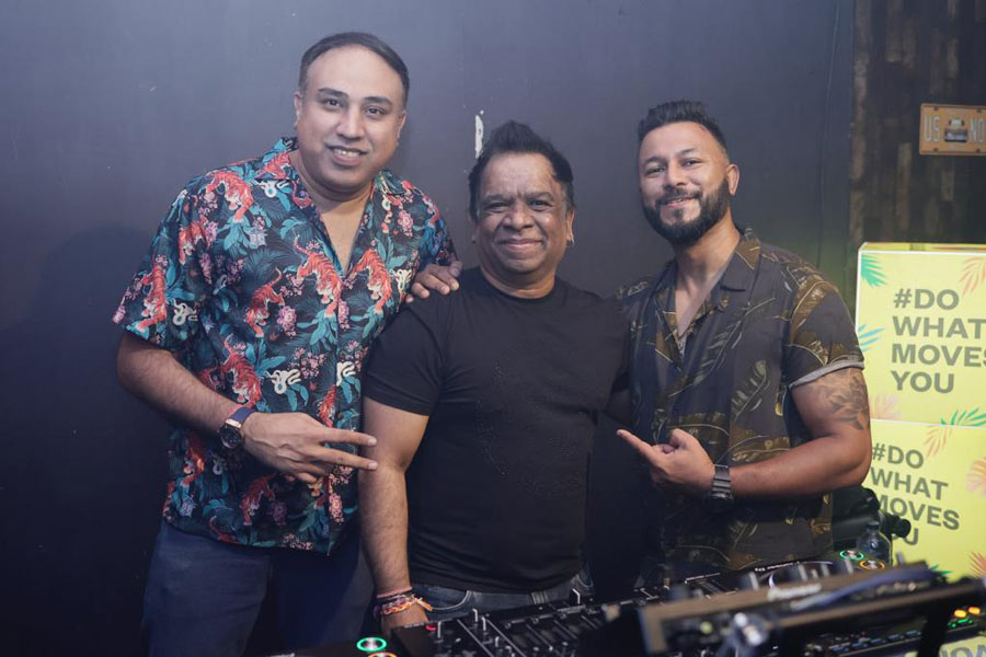 ORGANISERS SPEAK: Amit ‘Bambi’ Hathiramani of Club Barocks (left) and Arnab Rakshit of Decible Events (right) did not miss a chance to take a picture with the star DJ. “Keeping consumers at the heart of everything we do, we at Bacardi have always been committed to engaging their passion points across all our initiatives. We’ve hit the right note by connecting with the Indian audience through their love for musical experiences on-ground, bringing to life the Bacardi ethos across states in the country," said Sameeksha Uniyal, brand lead, Brand BACARDI, India & SEA.