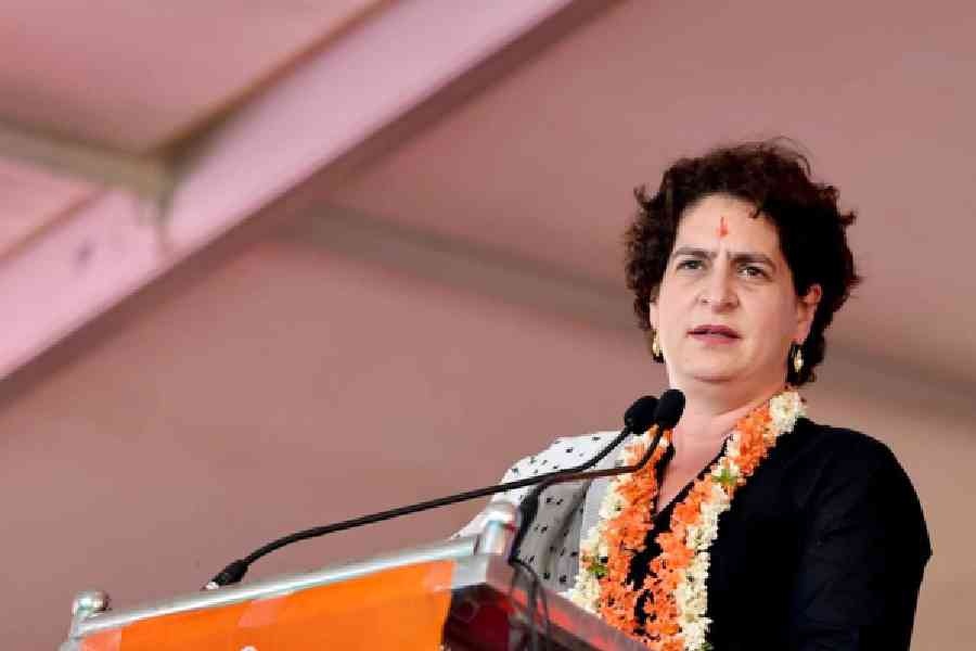 Corruption Clash: BJP Leaders In MP Fires Back At Priyanka Gandhi Vadra ...