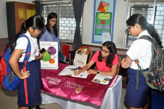 The fair was also attended by students from reputed schools like Birla High School, Apeejay School, Abhinav Bharati and South Point High School.