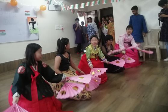 Bridge International school celebrated the 77th Indian independence day with reverence, pomp and festivity. All the children were trained and nurtured for days and they exhibited their talent through songs, dances, speeches and recitations