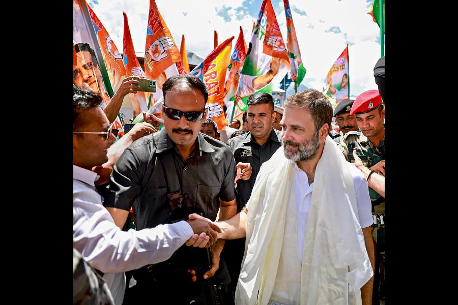 Ladakh | Bharat Jodo Yatra Not Yet Over As Rahul Gandhi Receives ...