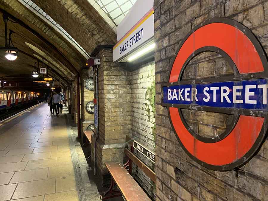 My first visit to London felt like returning somewhere I already knew fairly well. Hearing, reading and watching stuff about London since childhood as we do, the city felt oddly familiar. (Above) The Baker Street Underground station is one of the original stations of the Metropolitan Railway, the world's first underground railway, opened in 1863