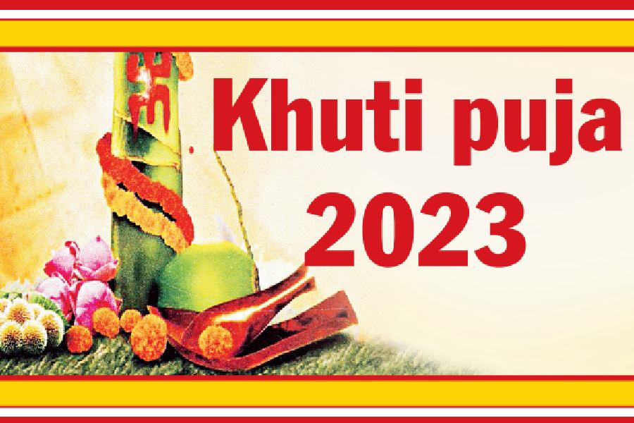 The khuti puja was accompanied by cultural programmes featuring ladies of the block
