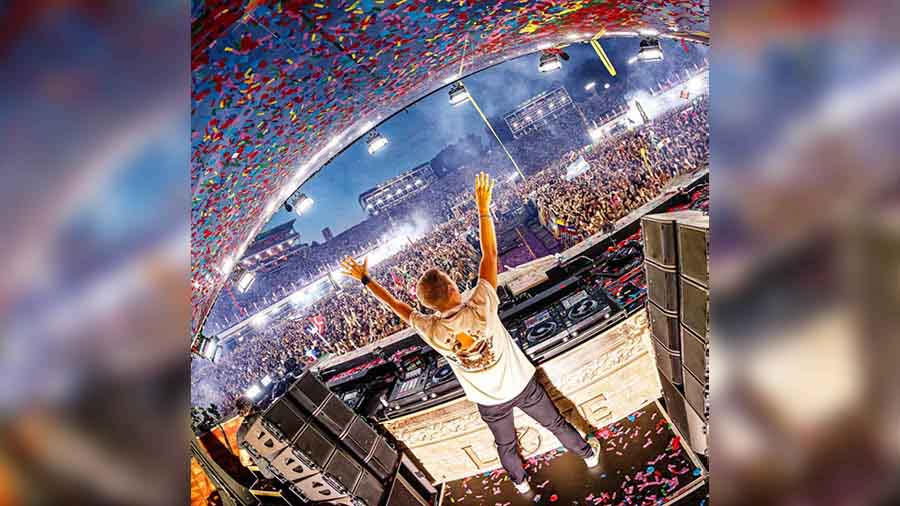 Van Buuren live at Tomorrowland 2023