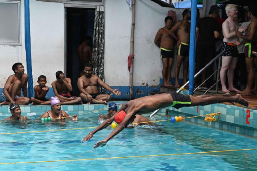 Participants at the 16th All Bengal Swimming Competition for the Sightless