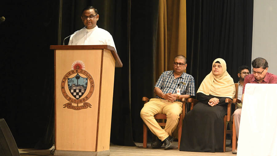Rev Dr Dominic Savio, SJ, principal of St Xavier’s College and director of SSS&H observed how the “convergence of disciplines is the bedrock of intellectual exploration”