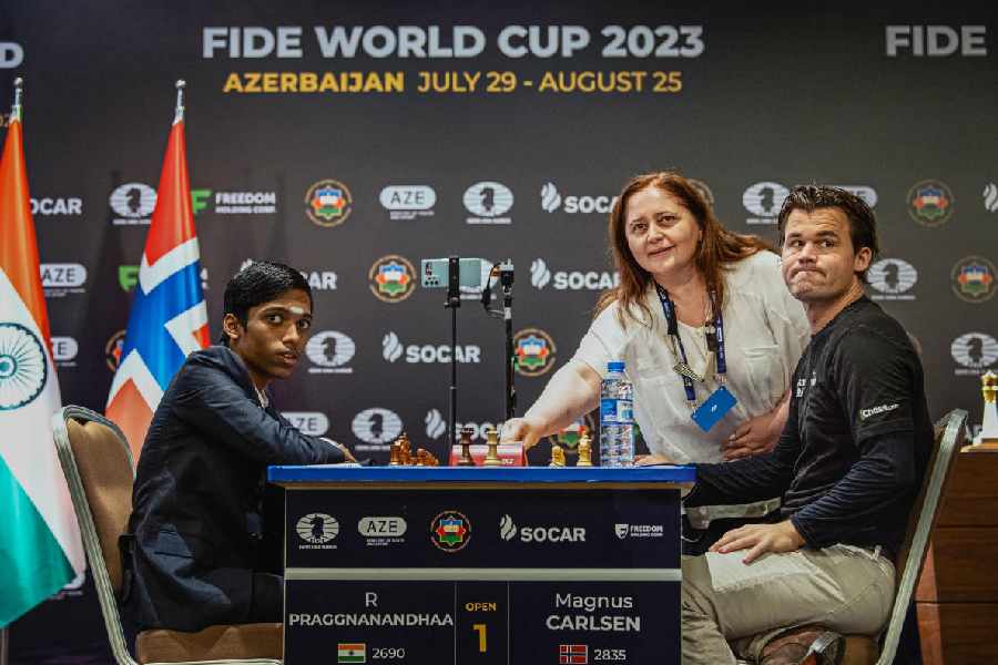 R Praggnanandhaa  World Cup chess: 1st game of final between Praggnanandhaa  and Carlsen ends in draw - Telegraph India