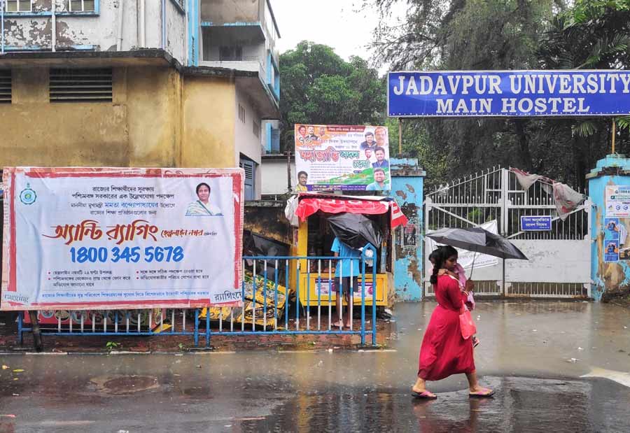 A banner of West Bengal government's “anti-ragging helpline number” was spotted on display near Jadavpur University’s main hostel on Friday  
