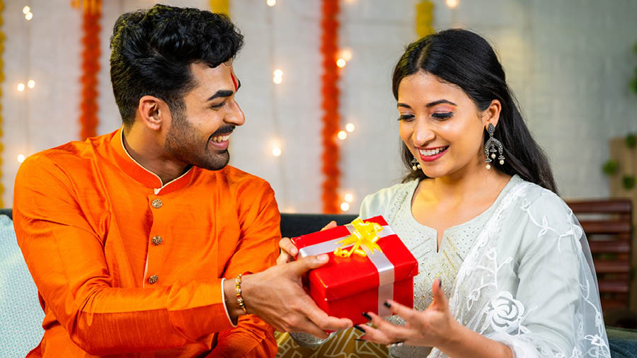 Tech gear to self care — how to pamper your siblings on Raksha Bandhan