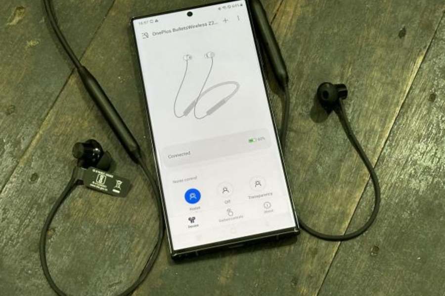 The HeyMelody app adds value to the neckband