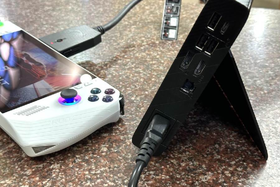 There are plenty of ports on the ROG XG Mobile dock