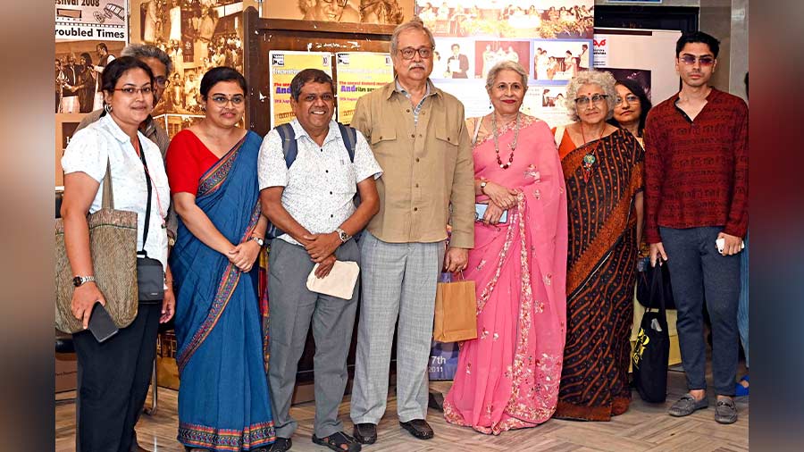 Rudrangshu Mukherjee with (to his left) Vaijayanti Bose and the founder of Bichitra Pathshala, Subha Das Mollick, at Nandan III