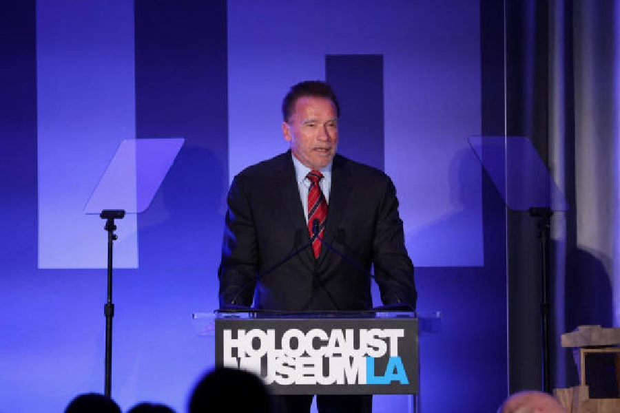 Arnold Schwarzenegger at the Holocaust Museum in Beverly Hills