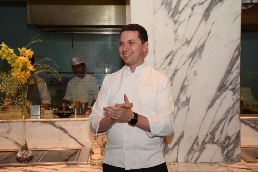 “This is my first time in India and I have been looking forward to visiting this country for a really long time. I started working when I was 13, and I always had a pull towards gastronomy. It all stemmed from my love for eating; I love to eat more than I love to cook, and I guess that is how my journey began,” said Chef Sperindio when we asked him about his journey as a chef.