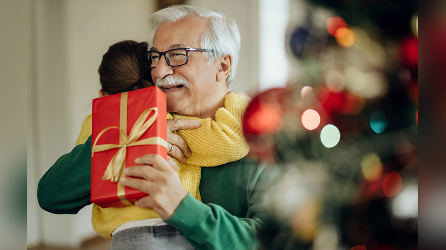Spread the merriment of the season and share the joy with your grandparents