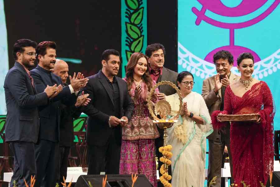 Mamata Banerjee Kolkata International Film Festival (KIFF), 2023