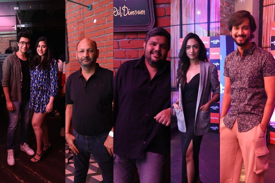 (From left) Gaurav and Ridhima, Shrikant Mohta, Aritra, Shruti and Ujaan