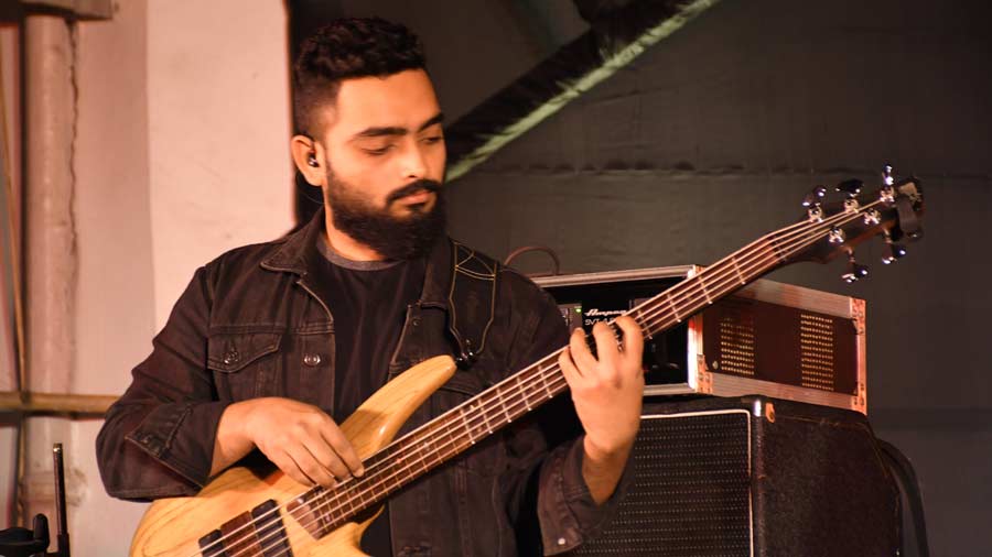 Akash Ganguly: All about bass vibes.