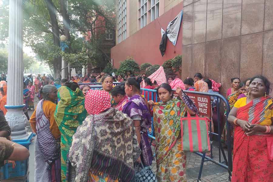 Depositors outside RBI.