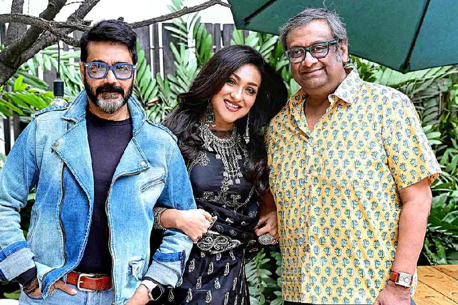 Prosenjit, Rituparna and Kaushik Ganguly