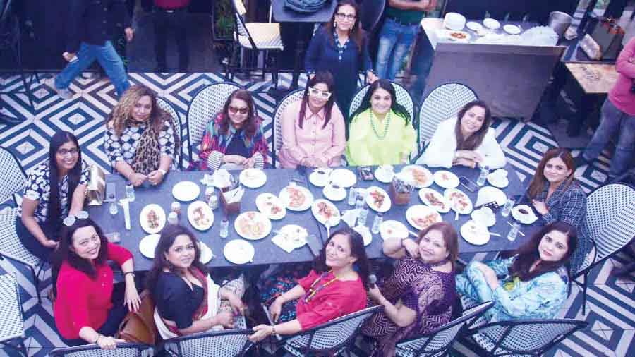 Women achievers like Rita Bhimani, Roshni Mukherjee, Saira Shah Halim, Rajlakshmi Syam and others recently met to chat about ‘How To Have It All: Pursue Your Passion, Whilst Balancing Home And Career’