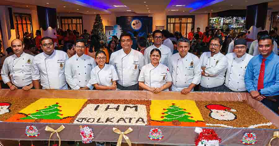 Briefing My Kolkata about the ingredients used for the cake-mixing, lecturer and chef Subhadip Saha said, “There are almost 200 kg of dry fruits here with special spices like cardamom and cinnamon, besides our secret spice. We have spirits like wine, rum, brandy and scotch. These cakes will be baked by us and distributed among the well-wishers of the institute, students and staff. Anyone willing to purchase can buy at the cost price. There will be no-profit margin”