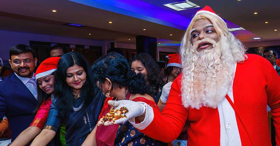 Children at the event enjoyed the Christmas spirit while Santa of IHM kept the guests entertained 