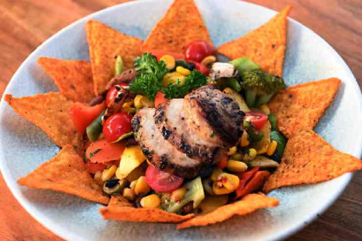 Grilled Chicken Salad in Tex Mex Style