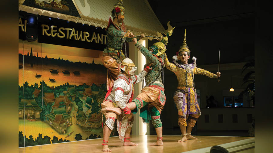 Ramakien, Thai version of the Ramayana show 