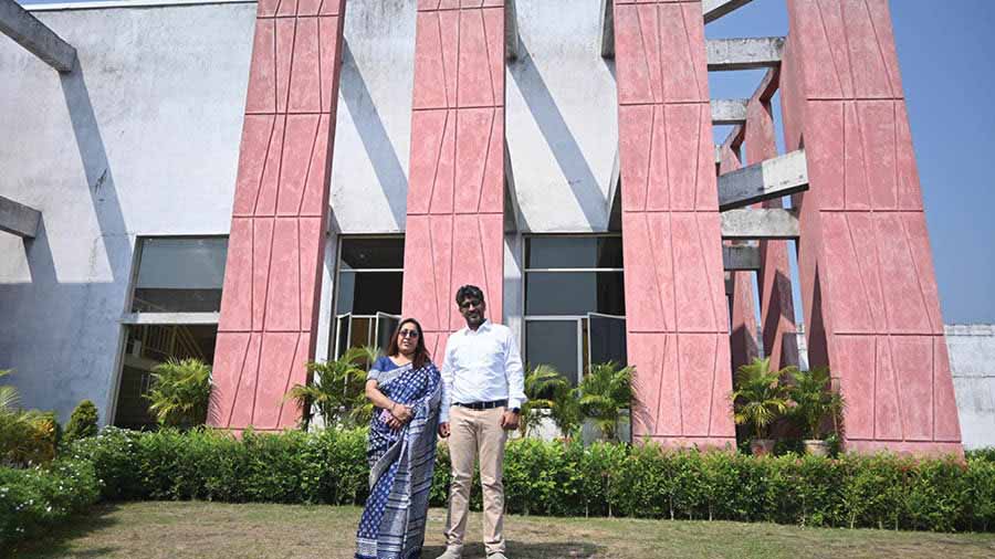 Siblings Priyanka Agarwal and Vishal Gupta at Rekindle Wellness Centre