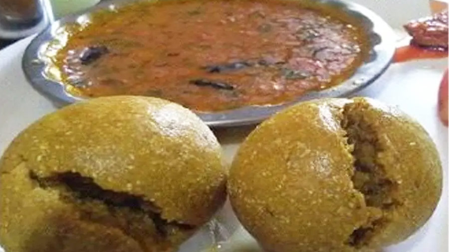 The dal bafle laddoo