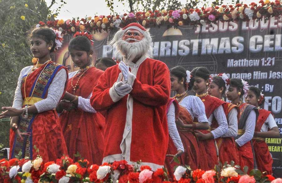 A Christmas function was organised by kids at Rani Rashmoni Road on Tuesday 