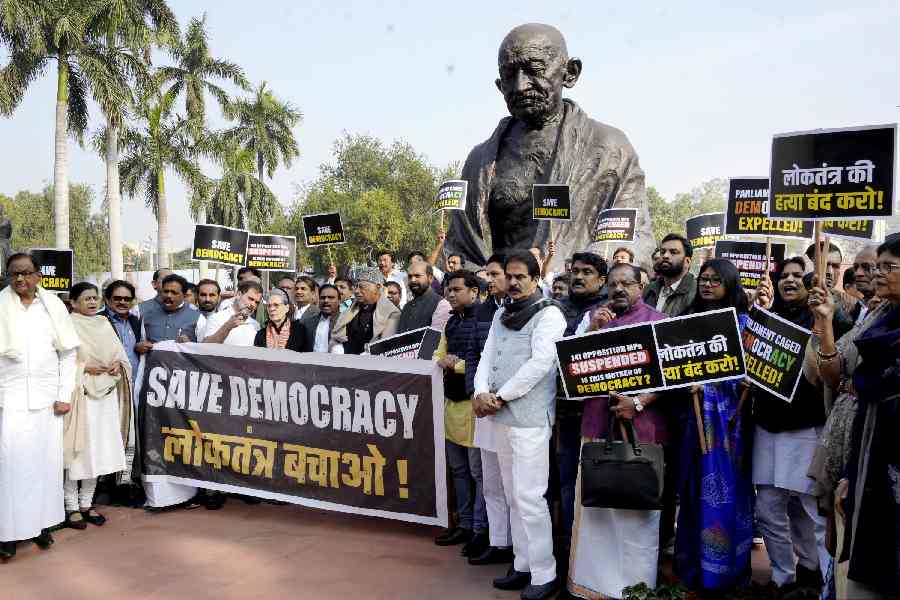 Lok Sabha | Suspended MPs To Hold Protest At Jantar Mantar On December ...