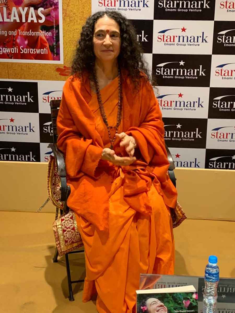 From the glitz and glamour of Hollywood to the serene and spiritual Himalayas, the author shared her personal odyssey of healing and self-discovery