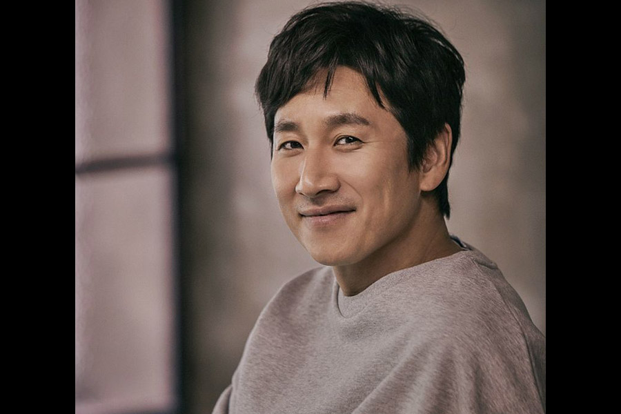 Suicide | Parasite Actor Lee Sun-kyun Found Dead Amid Drug Allegations ...