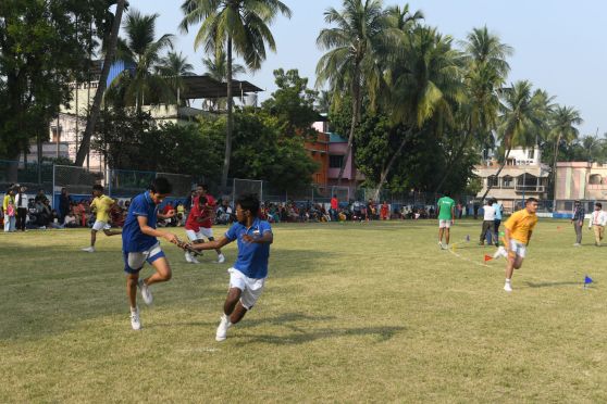 Students also took part in a spirited cock fight, balloon bursts, and gripping tug of war, exhibiting admirable sportsmanship