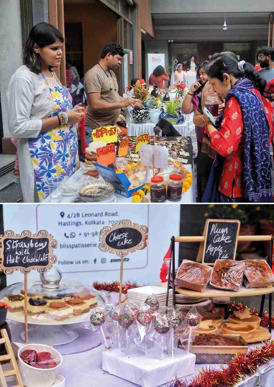 Cookies, muffins, cheesecakes and other goodies were also on sale at some stalls. A stall selling 'nolen gur' items was a big hit.