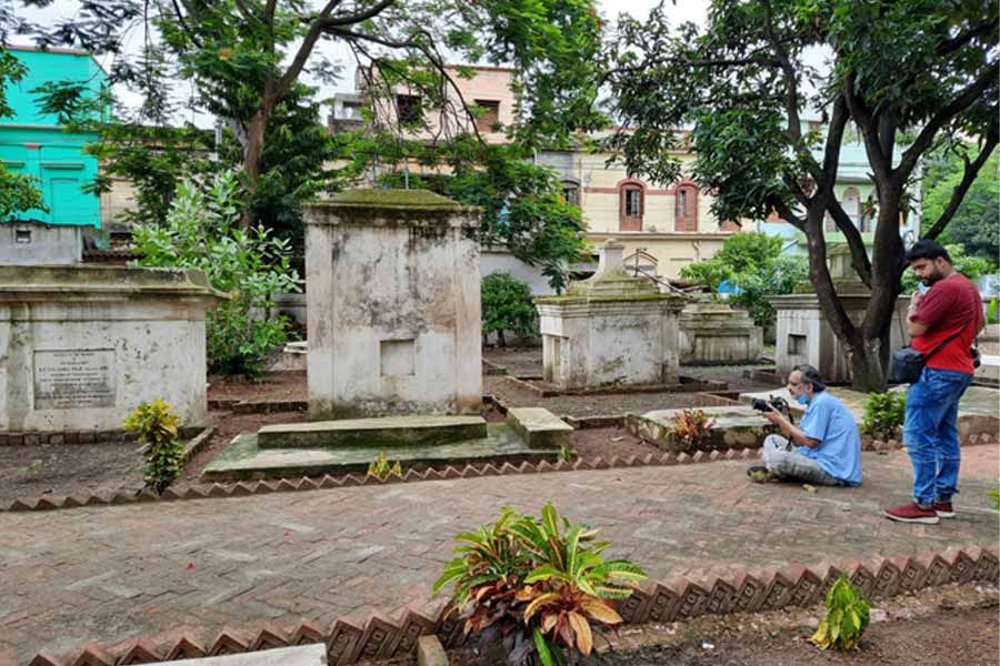 The grave of Ole Bie is a big draw in the Danish cemetery at Serampore