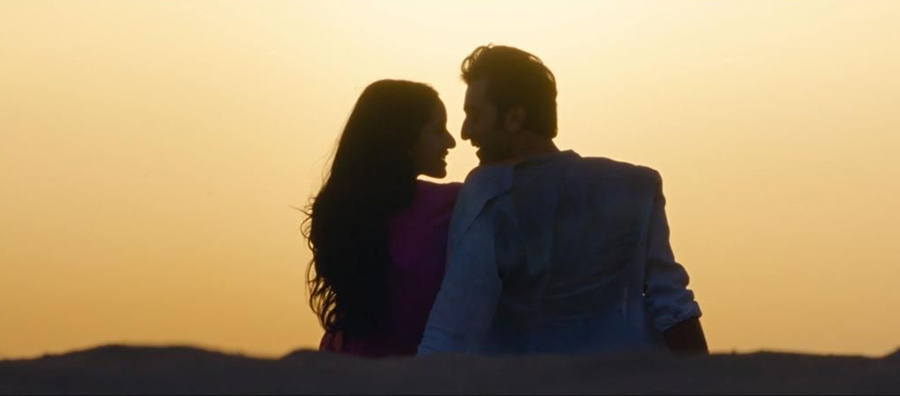 Most of the outfits worn by Shraddha and Ranbir in the music video were locally sourced from the markets of Spain.
