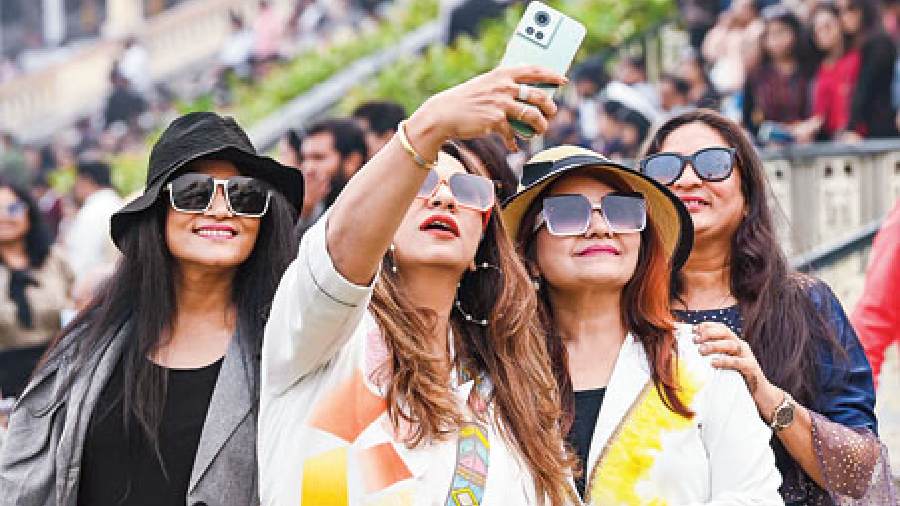 Bhawana Himani (extreme left), posed for a selfie, looking casual cool with her chunky sunglasses and black hat.